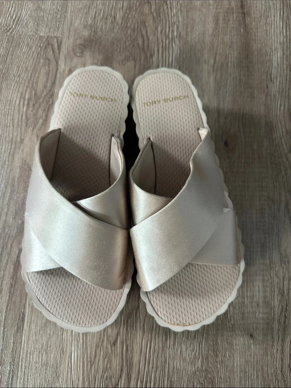 Tory Burch Satin Scalloped Platform Wedge Slide Sandals Bellini Blush Size 7